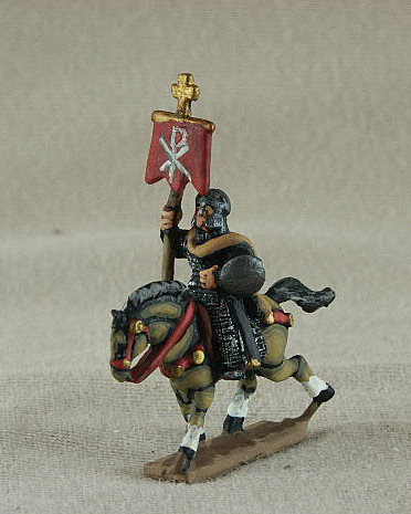 Romano-Byzantine Mounted Standard Bearer 
Romano-Byzantines from [url=http://shop.ancient-modern.co.uk]Donnongton[/url] and painted by their painting service. RBC06 Mounted Standard Bearer long mail coat, standard, Persian style helmet, buckler, cloak
 
Keywords: EBYZANTINE thematic