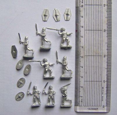 Unclothed  Gallic Warriors from Fantassin
Shots of new Gallic range (pack code AGL-03) from Fantassin / [url=http://www.warmodelling.com]Warmodelling.com[/url] shown next to a ruler to show figure size. The limed hair dows tend to make them look talle, but they are still not short!
Keywords: Gallic Galatian
