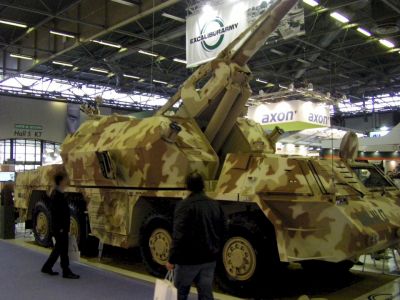 152 mm ShKH DANA-M1 CZ
The DANA-M1 CZ is a Czech upgrade of the DANA, developed by Excalibur Army from Prague. The upgrade package consists of a new fire control system, new navigation aids and a modified chassis with T3-930 engine
