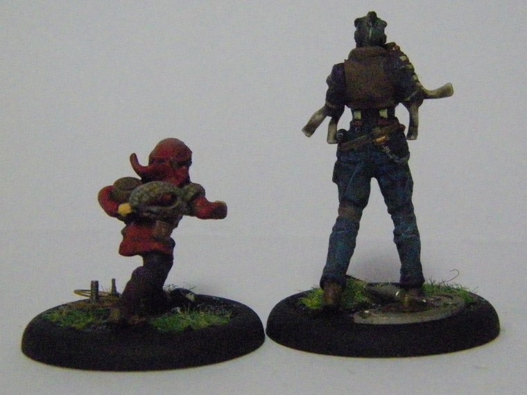 Malifaux, Arcanist faction Mouse and Ironsides from The Ironsides Crew Box Painted, Wyrd Games