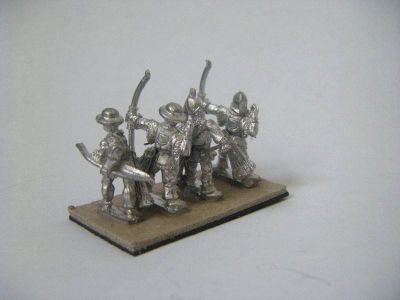 100YW Longbowmen
Longbowmen RMO-04 They come with separate bundles of arrows which need to be glued to the figures
Keywords: 100YW