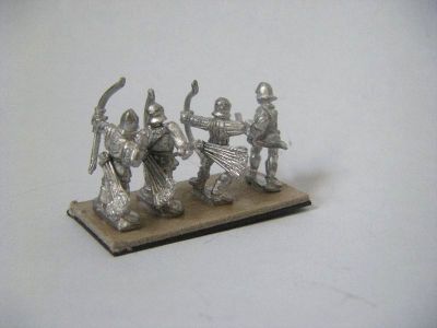 100YW Longbowmen
Longbowmen RMO-04 They come with separate bundles of arrows which need to be glued to the figures
Keywords: 100YW