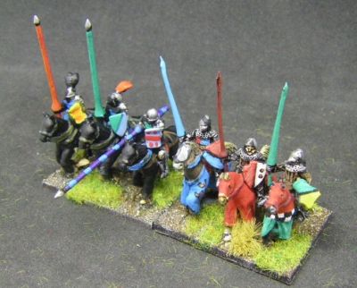 3D printed Early Knights 
Size comparison with Corvus Belli (standard size print from Eskice files) 
Keywords: efknights