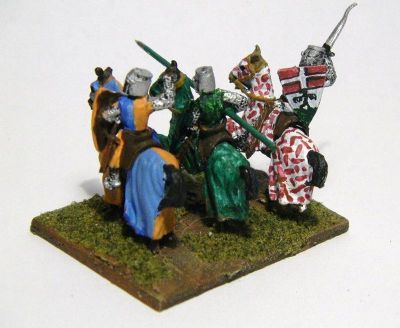 1200-1400 period Knights 
From the [url=http://www.vexillia.ltd.uk/mirliton/shop15_commune.html] Mirliton Italian Commune Wars[/url] range, but suitable for many other nations. Rather ambitious (but not that hard) paint scheme on the one on the right.
Keywords: barded CommunalItalian commune