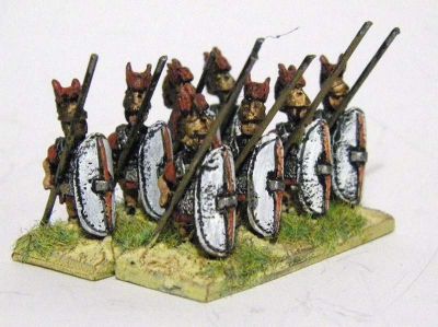 Triarii
with wire spears, lining on shields done with back ink 
Keywords: MRR