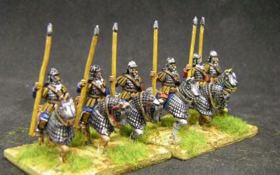 Roman Clibanarii Cavalry
Kontos, bow, shield. Random mix of 12 cavalry, including command. Figure code WE-RM09 Roman Clibanarii, 3rd century
Keywords: EIR LIR ebyzantine