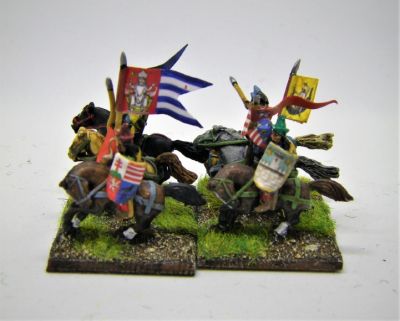 Medium Knights
Flags from the Wayback Machine archive of Kriegspiel.dk
