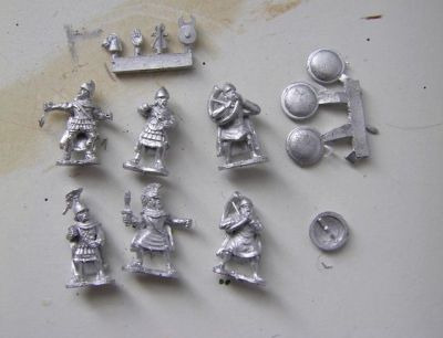 Unpainted Xyston carthaginian standard bearers and musicians
New castings from Xyston - review samples, photographed as received. Some are compared with Essex figures - they are slightly larger. The tops of the standards are separate - you will need wire for spears
Keywords: LCART ECART carthage