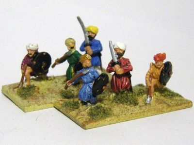 Arab Loose formation foot
in rather festival-inspired robes (not sure why..) From [url=http://www.essexminiatures.co.uk/frames15anc.html]Essex's generic Arab ranges[/url]
Keywords: dailami arab khurasanian umayyad bedouin abbasid