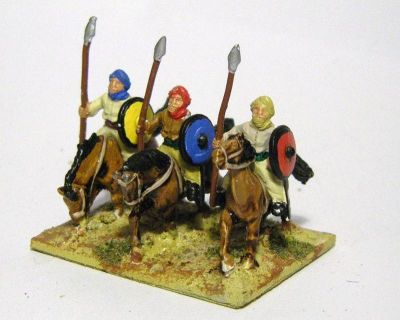 Arab lancer cavalry 
From [url=http://www.essexminiatures.co.uk/frames15anc.html]Essex's generic Arab ranges[/url]
Keywords: arab dailami arab khurasanian umayyad bedouin abbasid