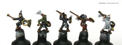 Aztec warriors Priests 
Aztecs painted by [url=http://www.heresybrush.com/]Heresy Brush[/url] from Spain. 
Keywords: aztec