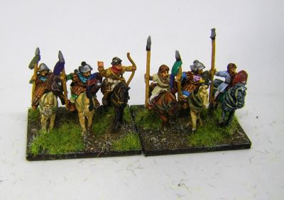 Carolingian Impetuous Cavalry
A few mounted archers from Baueda mixed in as I had them spare
