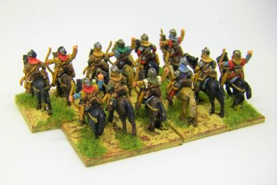 Carolingian mounted archers
They are jolly little fellows, very much "true" 15mm with just two poses in the pack (Code: CRL5) and come with separate horse and rider.
