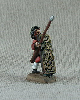 Sarmacizing Gothic  Spearman
Sarmacizing Goths from [url=http://shop.ancient-modern.co.uk/]Donnington[/url]. Figures painted by their painting service. SGF01 Spearman tunic, long spear, large wicker shield, advancing
Keywords: sarmatian gothcav