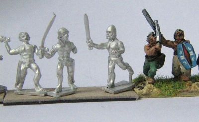 Unclothed  Gallic Warriors from Fantassin
Shots of new Gallic range (pack code AGL-03) from Fantassin / [url=http://www.warmodelling.com]Warmodelling.com[/url] next to 2 Old Glory Celts (painted) to show relative size 
Keywords: Gallic Galatian