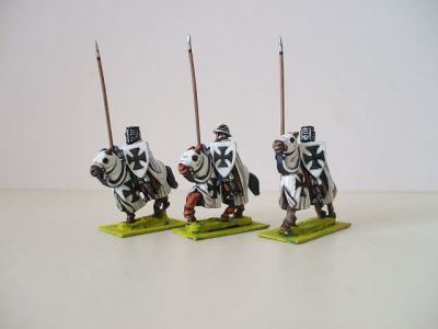 Mounted Teutonic Knights with lance - 3 variants
New Teutonics from Legio Heroica - pre 1250AD. Pics courtesy of [url=http://www.legio-heroica.com/Feudali.html]Legio Heroica[/url] 
Keywords: teutonic