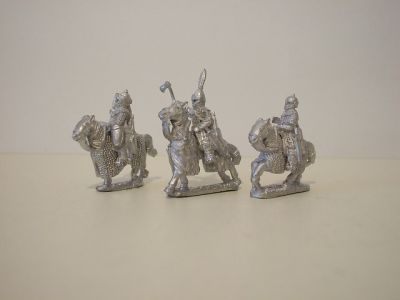 Crusade Era Arab Ghilman/Gulham/Mameluks 
Arabs from [url=http://www.legio-heroica.com/Musulmani-en.html]Legio Heroica[/url], pics supplied by the manufacturer Ghilman/Ghulam/Mameluks Command  on barded horse 
Keywords: Arab fatimid seljuk ayyubid mamluk berber abbasid