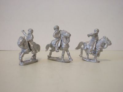 Crusade Era Arab Armoured Arab lancers/askars command on Sirian horses
Arabs from [url=http://www.legio-heroica.com/Musulmani-en.html]Legio Heroica[/url], pics supplied by the manufacturer 
Keywords: Arab fatimid seljuk ayyubid mamluk berber abbasid