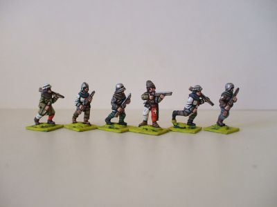 1450-90 Swiss handgunners
Swiss from [url=http://www.legio-heroica.com]Legio Heroica[/url] images provided by the manufacturer.  Handgunners - 8 variants (just some of them showed)
Keywords: Swiss