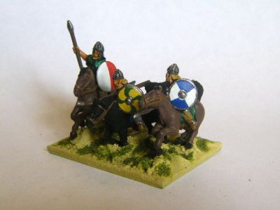 Dark Ages Cavalry
Dark ages mounted troops painted by Martin van Tol 
Keywords: Gothcav