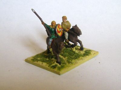 Dark Ages Cavalry
Dark ages mounted troops painted by Martin van Tol 
Keywords: Gothcav