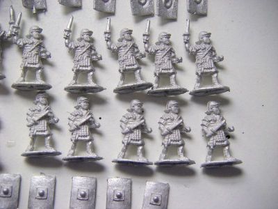 Early Imperial Roman Legionaries in segmented armour
EIR Legionaries from [url=http://www.rebelminis.com/]Rebel Miniatures[/url] This is a pack of 20 infantry - separate shields, 2 poses
Keywords: EIR