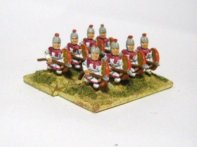 Late Roman Auxilia
Essex Auxilia auxilia. Not sure if the Essex figure has been replaced in their range by new castings?
Keywords: LIR EIR