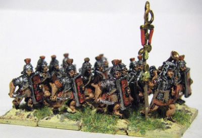Early Imperial Roman Legionaries
EIR Legionaries from Old Glory, with LBMS Shield transfers
Keywords: EIR
