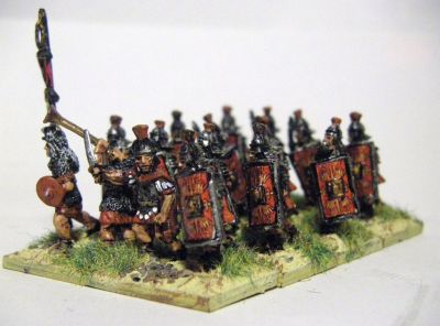Early Imperial Roman Legionaries
EIR Legionaries from Old Glory, with LBMS Shield transfers
Keywords: EIR