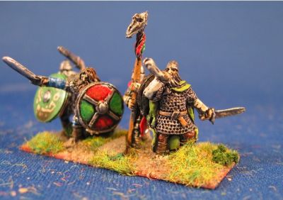 Saxon Command Figures
Painted by Bob in Edmonton. His blog (with more great painting) is [url=http://web.mac.com/bob.barnetson/iWeb/EWG/Welcome.html]here[/url]. 
Keywords: saxon gothfoot