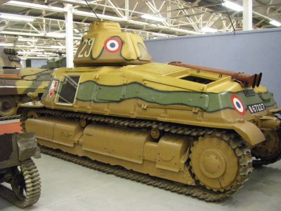 S35 Somua
After the June 1940 armistice, S 35s were allowed to be sent to West Africa to bolster the hold of the Vichy regime on that region. They were issued to the 12e r�giment de Chasseurs d'Afrique that, after French forces in Africa had sided with the Allies, operated them against German and Italian forces during the Tunisia Campaign. After taking part in the Tunis victory parade, 12e RCA's S35s were replaced by M4 Shermans, but crews often affixed the SOMUA plate on their new tanks.
