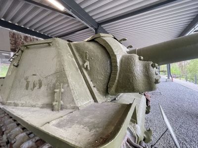 SU152
