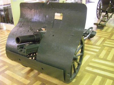 76mm Russian gun
Photos from the [url=http://www.vhu.cz/cs/stranka/armadni-muzeum/]Prague Military Museum[/url] �i�kov, showcasing history of the Czech and Czechoslovak Military
