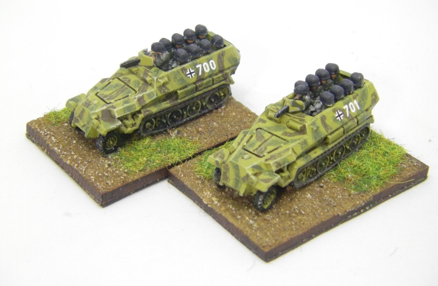 10mm WW2 Vehicles and Infantry for BKC, 10mm, Painted in 2021