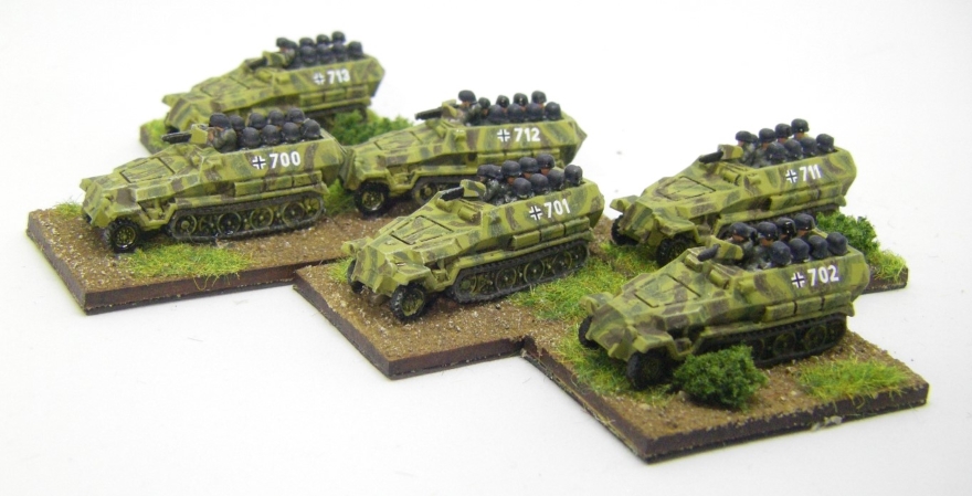 10mm WW2 Vehicles and Infantry for BKC, 10mm, Painted in 2021