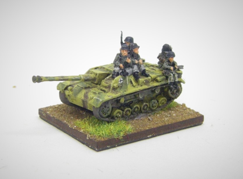 10mm WW2 Vehicles and Infantry for BKC, 10mm, Painted in 2021