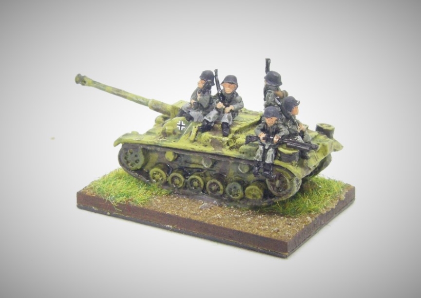 10mm WW2 Vehicles and Infantry for BKC, 10mm, Painted in 2021