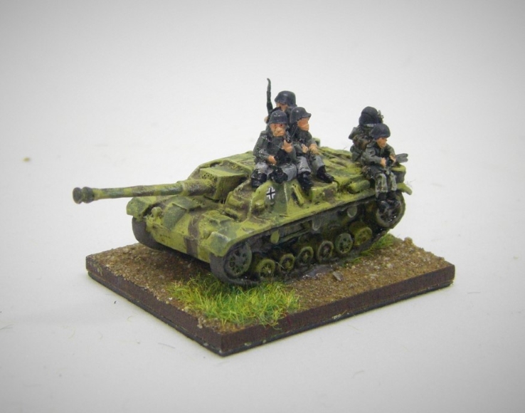 10mm WW2 Vehicles and Infantry for BKC, 10mm, Painted in 2021