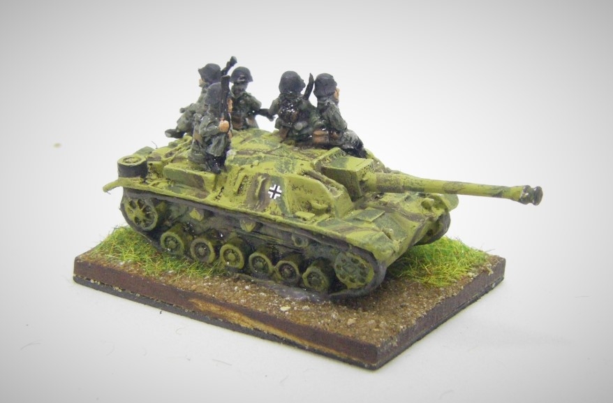 10mm WW2 Vehicles and Infantry for BKC, 10mm, Painted in 2021