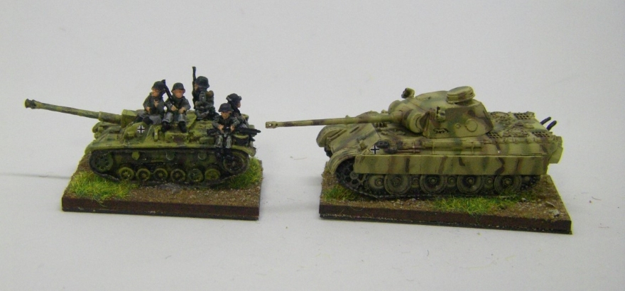 10mm WW2 Vehicles and Infantry for BKC, 10mm, Painted in 2021