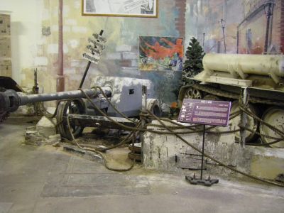 PAK 40
The 7.5 cm Pak 40 (7,5 cm Panzerabwehrkanone 40) was a German 75 millimetre anti-tank gun developed in 1939-1941 by Rheinmetall and used during the Second World War. The Pak 40 formed the backbone of German anti-tank guns for the latter part of World War II, mostly in towed form, but also on a number of tank destroyers such as the Marder series. Approximately 23,500 Pak 40s were produced.
