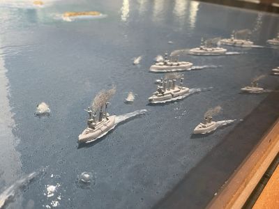 Models of a naval battle 
