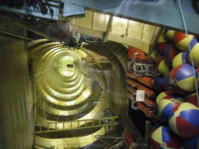 Spruce Goose - interior
Taken at Evergreen Aerospace Museum, McMinnville, Oregon
