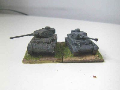 Pz IV
Keywords: Compare