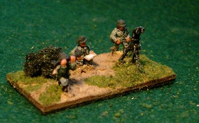 German Artillery Observer team
