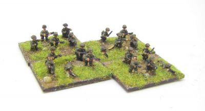 US Paras 
The mohican dudes are Pendraken
