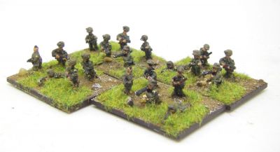 US Paras 
The mohican dudes are Pendraken
