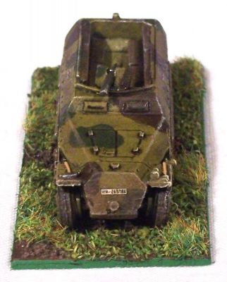 SdKfz 251/1 D - front
Keywords: German halftrack SdKfz251/1