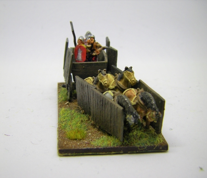 15mm Essex Medieval and Feudal Hungarians, 15mm