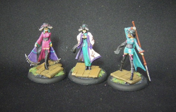 Malifaux, Oiran, Showgirl Crew, 32mm Wyrd Games Figures